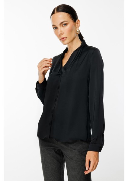 Ekol Önü Drapeli Saten Siyah Kadın Bluz 2021-2K5 fiyatları