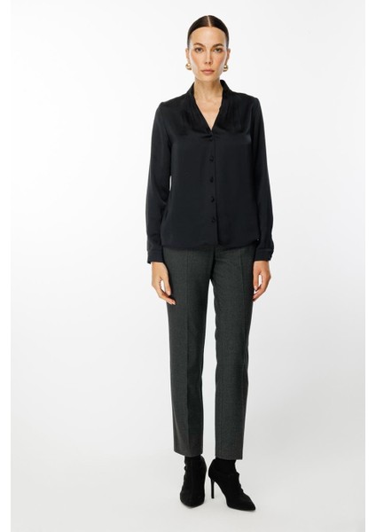 Ekol Önü Drapeli Saten Siyah Kadın Bluz 2021-2K5 modelleri