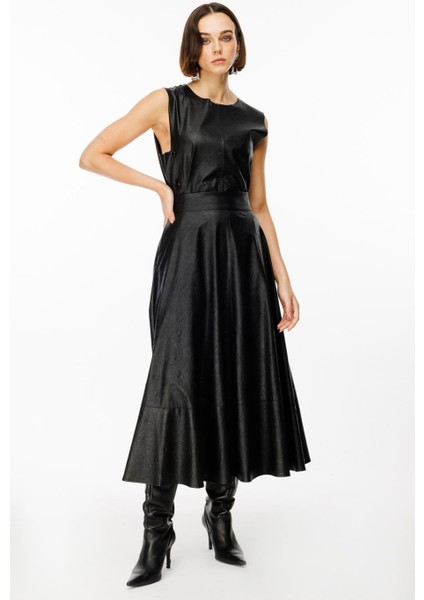 Parçalı Maxi Boy Siyah Deri Etek 44210-2K5 fırsatları