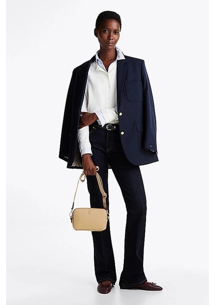 Kadın Bej Yumuşak Plakalı Çapraz Çanta modelleri