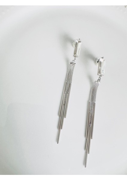 Zirkon Taşlı Zincirli Sallantılı Silver Renkli Küpe modelleri
