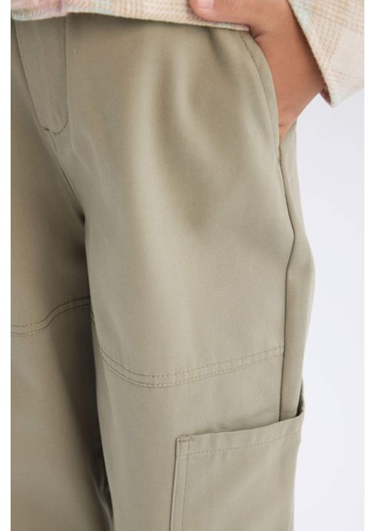 Kız Çocuk Kargo Cepli Beli ve Paçası Lastikli Pamuklu Paraşüt Pantolon C8843A824AU indirimleri