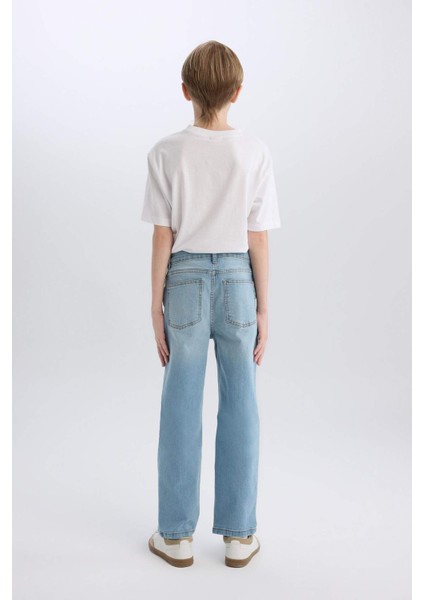 Erkek Çocuk Straight Fit Düz Paça Cepli Basic Düz Jean Pantolon C3697A824WN