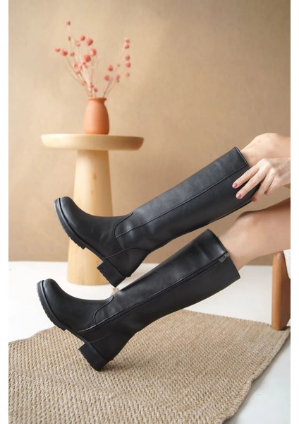 Kafkaslar Düz Kaymaz Taban Siyah Bayan Çizme fırsatları