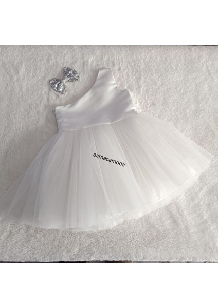 Kız Çocuk Beyaz Tek Omuz Tasarımlı Model Elbise