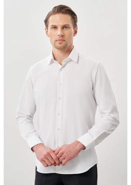 Beyaz Uzun Kol Kendinden Desenli Armürlü Sert Yaka Cepsiz Pamuklu Classic Slim Fit Gömlek 1004245226_600 modelleri