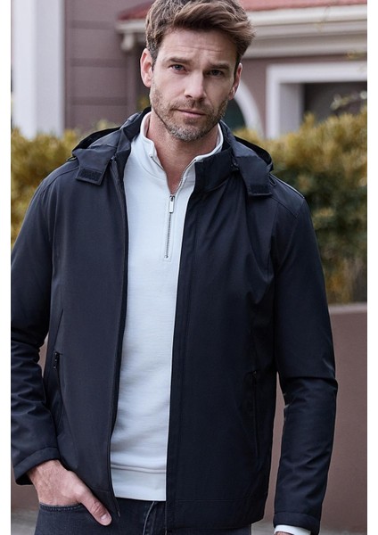 Beyaz Örme Hakim Yaka Pamuklu Casual Slim Fit Dar Kesim Sweatshirt 1013245151