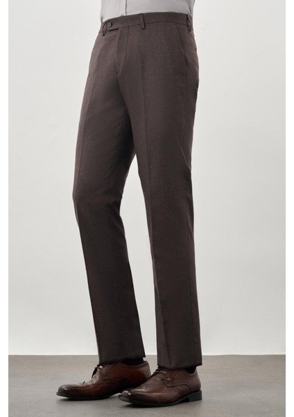 Koyu Kahverengi Düz Bez Ayağı Esnek Yan Cep Slim Fit Classic Pantolon 1003245207_400 modelleri