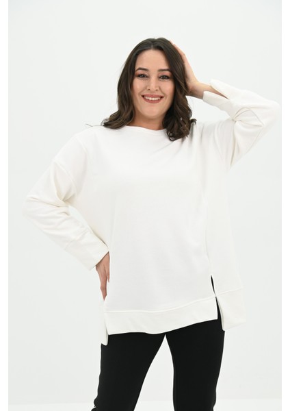 Kadın Büyük Beden Oversize Yırtmaç Detaylı Sweatshirt 1865-25