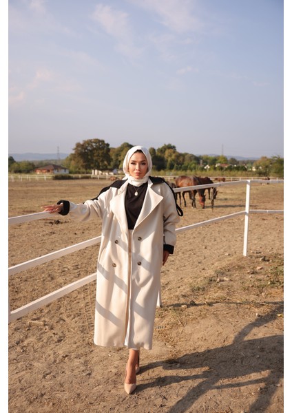 Kadın Kruvaze Yaka Kaban