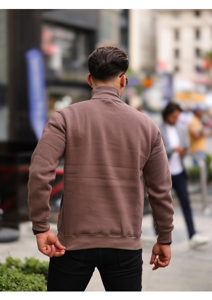 Boğazlı Cepli Üç Iplik Sweat fırsatları