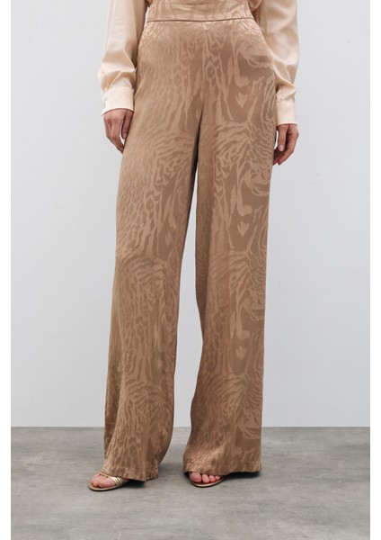 Desenli Saten Pantolon - Vizon indirimleri