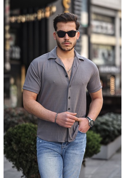 Erkek Yazlık Likralı Slim Fit Gömlek Yaka Kısa Kollu Gömlek