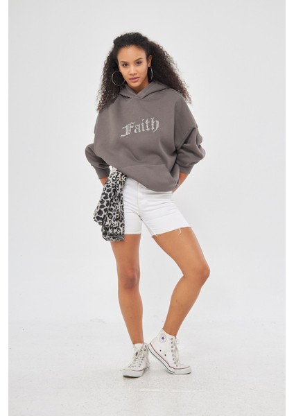 Faith Yazılı Taş Baskılı Kapüşonlu Içi Polar Oversize Füme Sweatshirt fırsatları