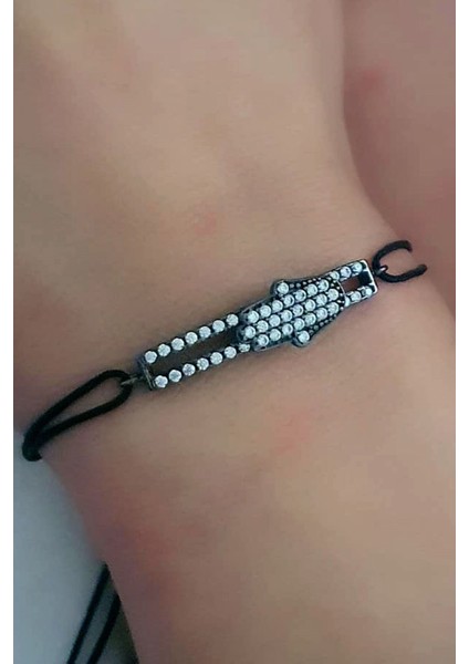 Zirkon taş detaylı siyah rodajli gümüş ipek makromeli bileklik modelleri