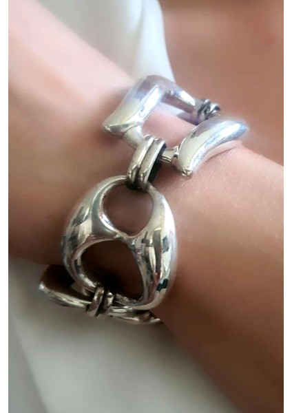 İtalyan tasarımı gümüş lüks bileklik fiyatları