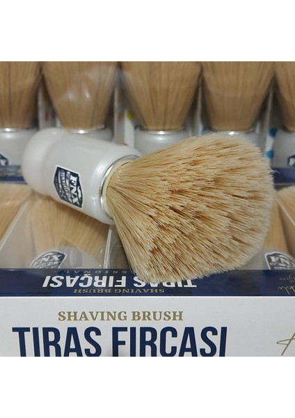 Beyaz Plastik Saplı Tıraş Fırçası