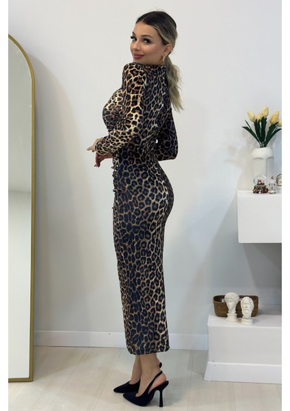 Leopar Kadife Drape Detaylı Uzun Elbise