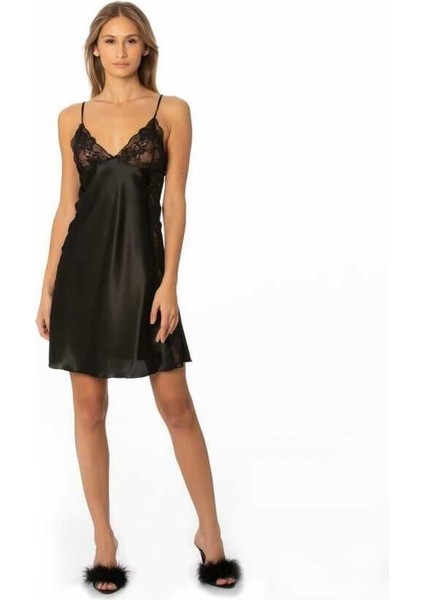 Siyah Saten Güpürlü Gecelik 624 fiyatları