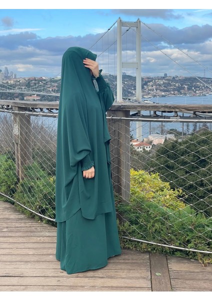 Iğneli Peçeli Afgan Takımı Zümrüt Yeşili
