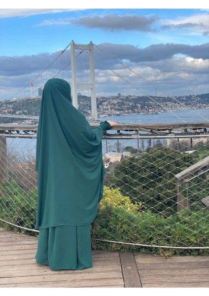 Iğneli Peçeli Afgan Takımı Zümrüt Yeşili