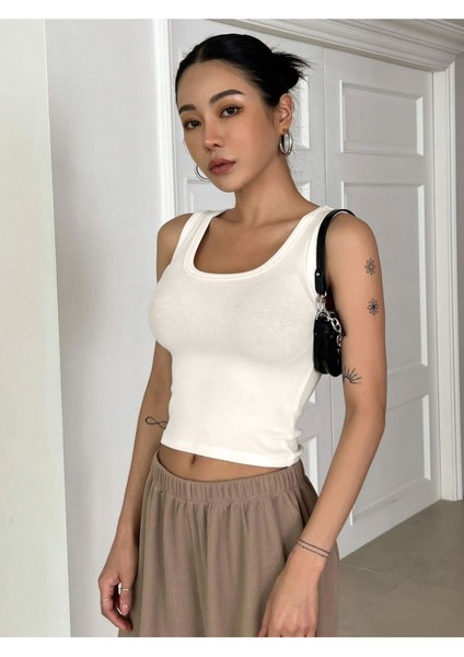 Beyaz Renk Kalın Askılı Kare Yaka Düz Desensiz Fitilli Likralı Kaşkorse Crop Top Bluz indirimleri