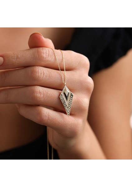 Triangle Grek Altın Kolye fiyatları