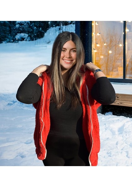 Pababo Kışın Sıcak Şıklığı: Peluş Yelek ve Şapka Kombini fırsatları