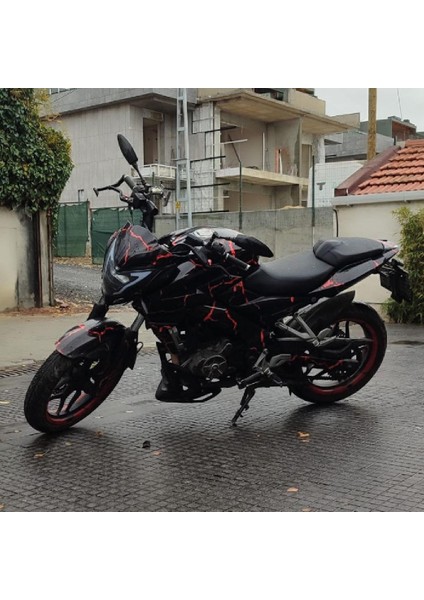 Bajaj NS200 Sticker 2014-2024 Şimşek Desen Motosiklet Kaplama Tasarımı Kırmızı fiyatları