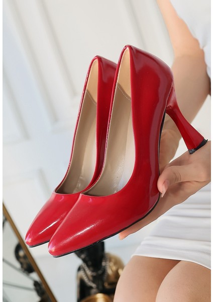 Kırmızı Rugan Stiletto Ayakkabı