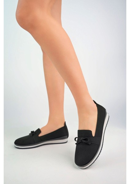 Dolgu Taban Lazerli Siyah Kot Kadın Ayakkabı