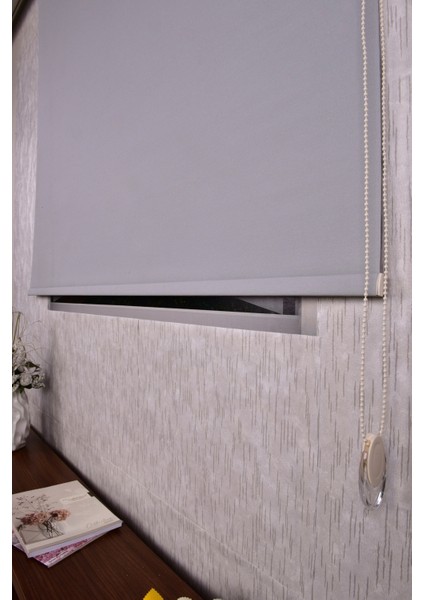 Gri Düz Etek Dilimsiz Ip 1080 Zebra Stor Güneşlik Perde modelleri