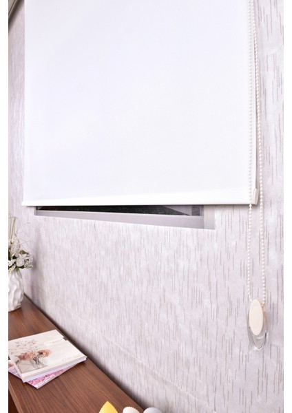 Ekru Düz Etek Dilimsiz Ip 1000 Zebra Stor Güneşlik Perde modelleri