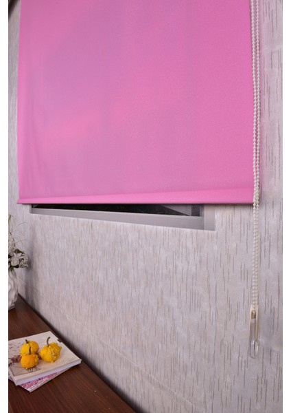 Pembe Düz Etek Dilimsiz F 1030 Sr Zebra Stor Güneşlik Perde