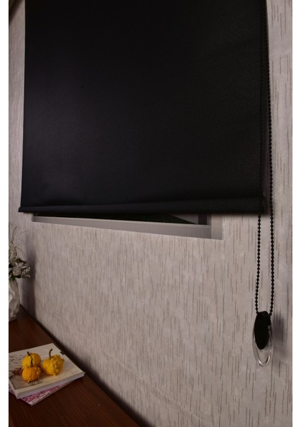 Siyah Düz Etek Dilimsiz Ferme Blackout P-5000 Zebra Stor Güneşlik Perde modelleri