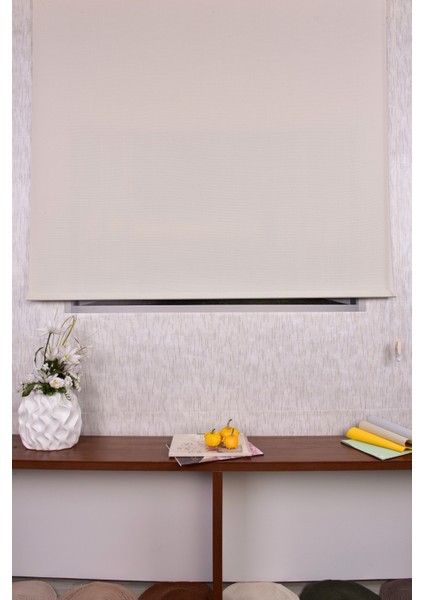 Krem Karartma Düz Etek Dilimsiz Ds-Screen 2 Blackout Zebra Stor Güneşlik Perde