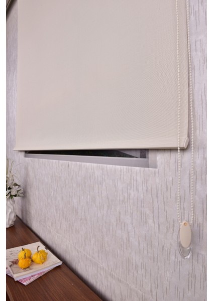 Krem Karartma Düz Etek Dilimsiz Ds-Screen 2 Blackout Zebra Stor Güneşlik Perde