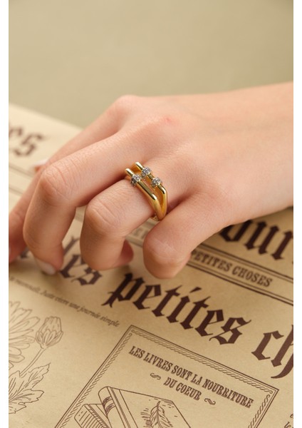 Gold Özel Tasarım Zirkon Taşlı Iç Içe Geçen Simetrik Yüzük fiyatları