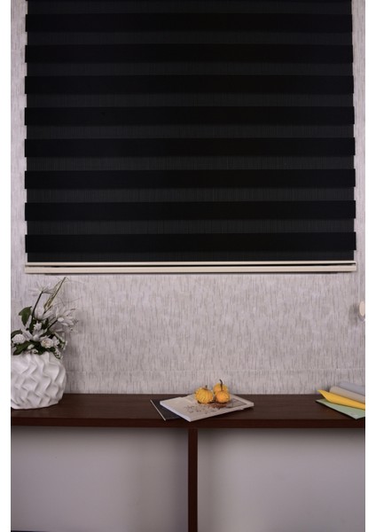 Siyah Düz Etek Dilimsiz Siyah 10687 V10 Zebra Stor Güneşlik Perde fiyatları