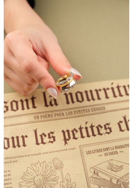 Gold Özel Tasarım Zirkon Taşlı Kraliçe Tacı Yüzük