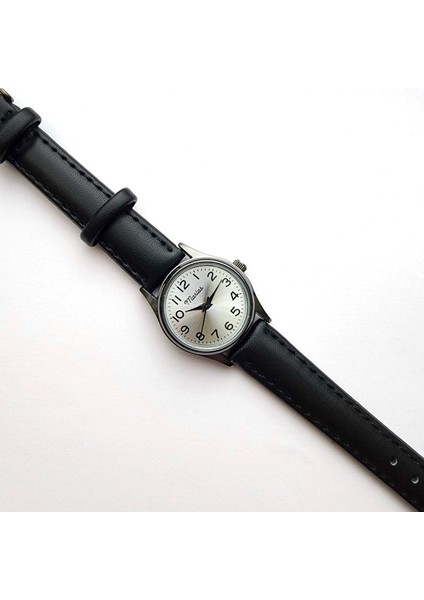 Retro Kadın Kol Saati, Vintage Tasarım, Klasik Tasarım, Siyah Kasa, Minimal Tasarım, Kayışlı modelleri