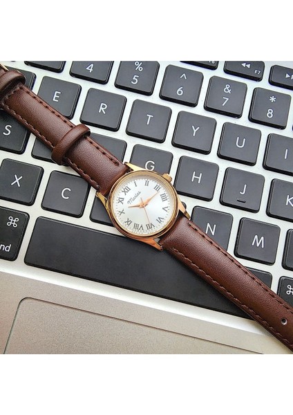 Retro Kadın Kol Saati, Roma Rakamlı Kadran, Vintage, Minimal, Rose Gold, Kahverengi Kordon fırsatları