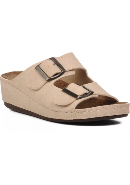 Bej Kadın Terlik