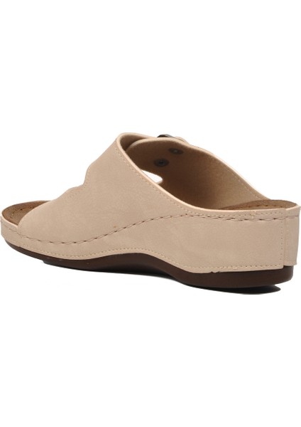 Bej Kadın Terlik fırsatları