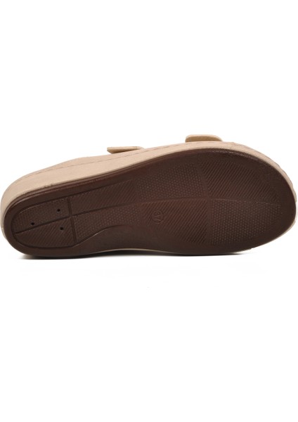 Bej Kadın Terlik indirimleri