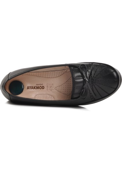 Siyah Kadın Günlük Ayakkabı fırsatları