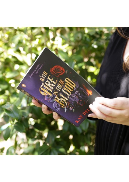 With Fire In Their Blood: Tiktok Made Me Buy It: 1 - Kat Delacorte modelleri