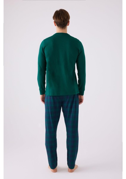 Yılbaşı Özel Üretim Aile Pijama, Kadın Erkek ve Çocuk Pijamalar Ayrı Ayrı Fiyatlandırılır modelleri