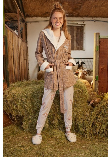 Kadın Ayıcık ve "sleep Time" Nakışlı Kırçıllı 3'lü Pijama Takımı