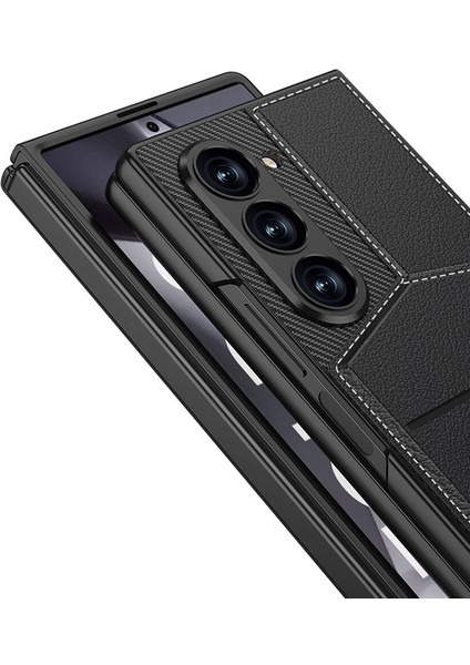 Samsung Galaxy Z Fold 6 Kılıf Karbon Fiber Deri Kartlıklı Kıpta Dik Açılan Kartlıklı Kapak - Siyah